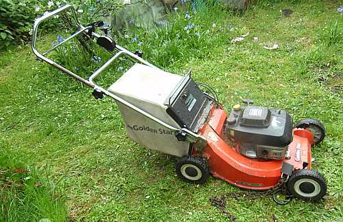 Tondeuse avec chaîne anti-vol