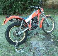 Honda moto type TLR250