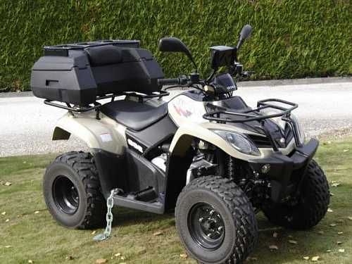 Sécuriser quad utiliseé chaîne et ancre